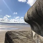 The Sandcastle - Part Of The The Bay Village With Pool, Gym And Direct Access, Pub, Restaurant, Tennis And Meadows Walks *