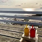 The Sandcastle - Part Of The The Bay Village With Pool, Gym And Direct Access, Pub, Restaurant, Tennis And Meadows Walks Feriehus